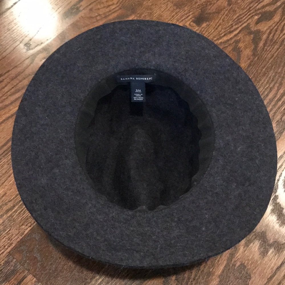 Grey wool hat - Picture 3 of 4